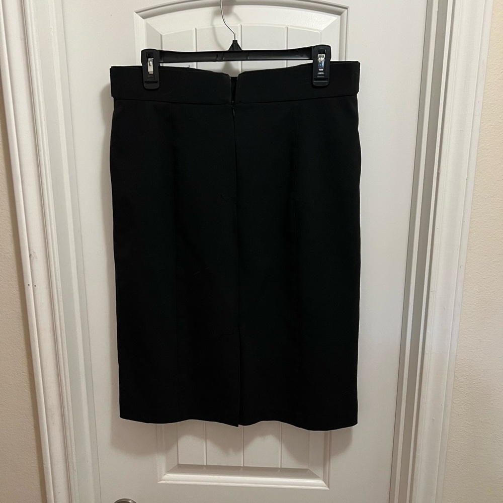 Counterparts Classic Black Pencil Skirt